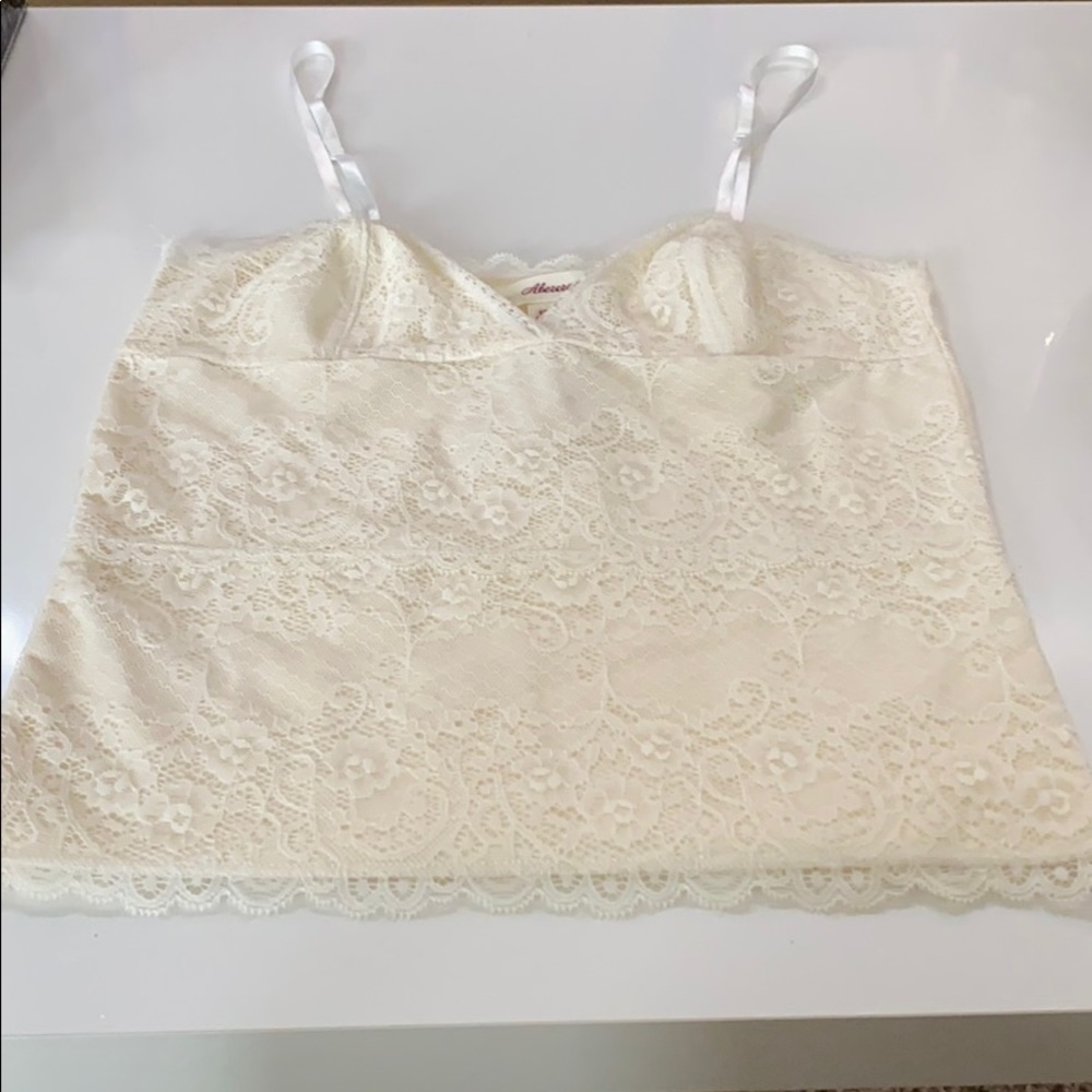 NWT cream lace tank
